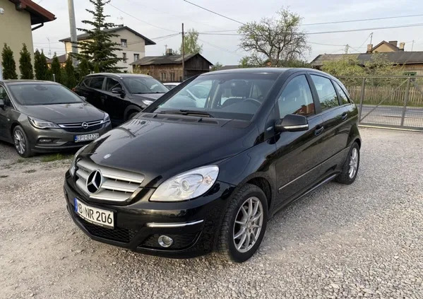 mercedes benz klasa b Mercedes-Benz Klasa B cena 25900 przebieg: 209000, rok produkcji 2011 z Kowal